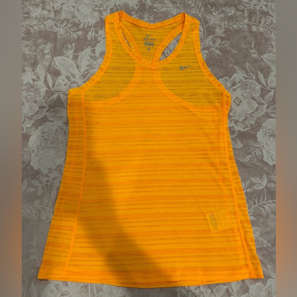 Nike dry fit Neon Orange Workout Tank⭐️top